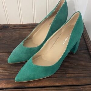 New Marc Fisher Green Suede Caitlin Pumps